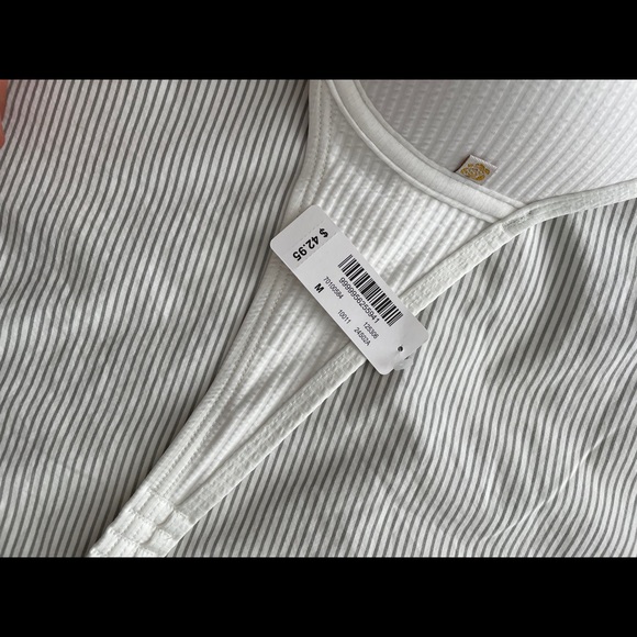 La Vie En Rose Bikini Set - Picture 7 of 12